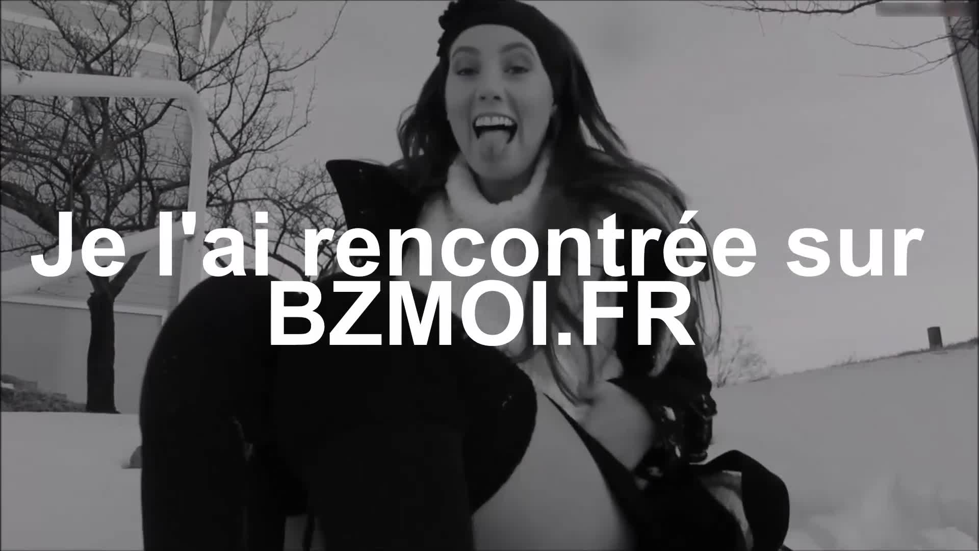 Watch Il n'est jamais trop froid pour se masturber comme elle le fait Porn Video - ePornSup.