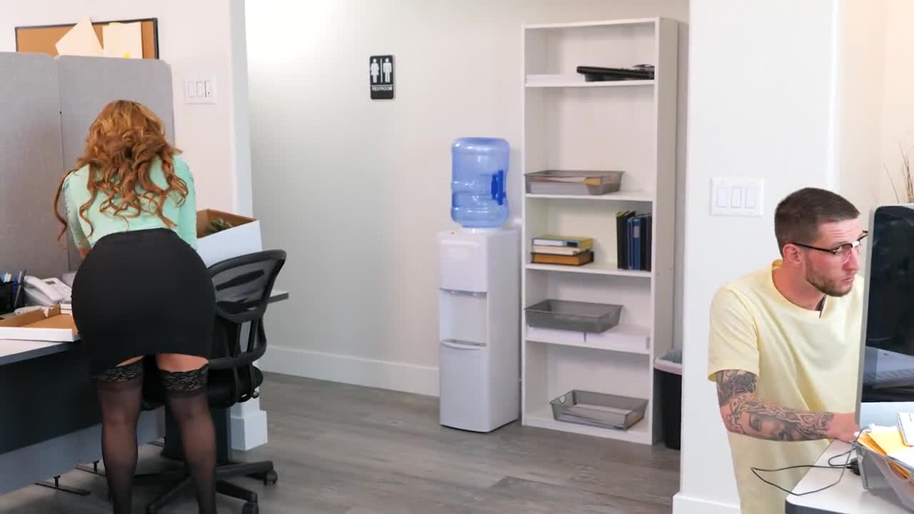 Watch Fired MILF fucks her husband's nerdy partner Porn Video - ePornSup.