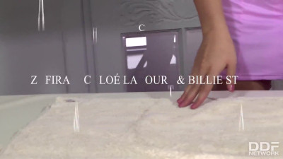 Threesome of foot fetish lesbians