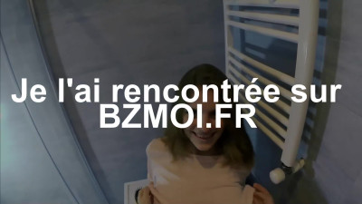 Video sexe amateur dans la salle de bain