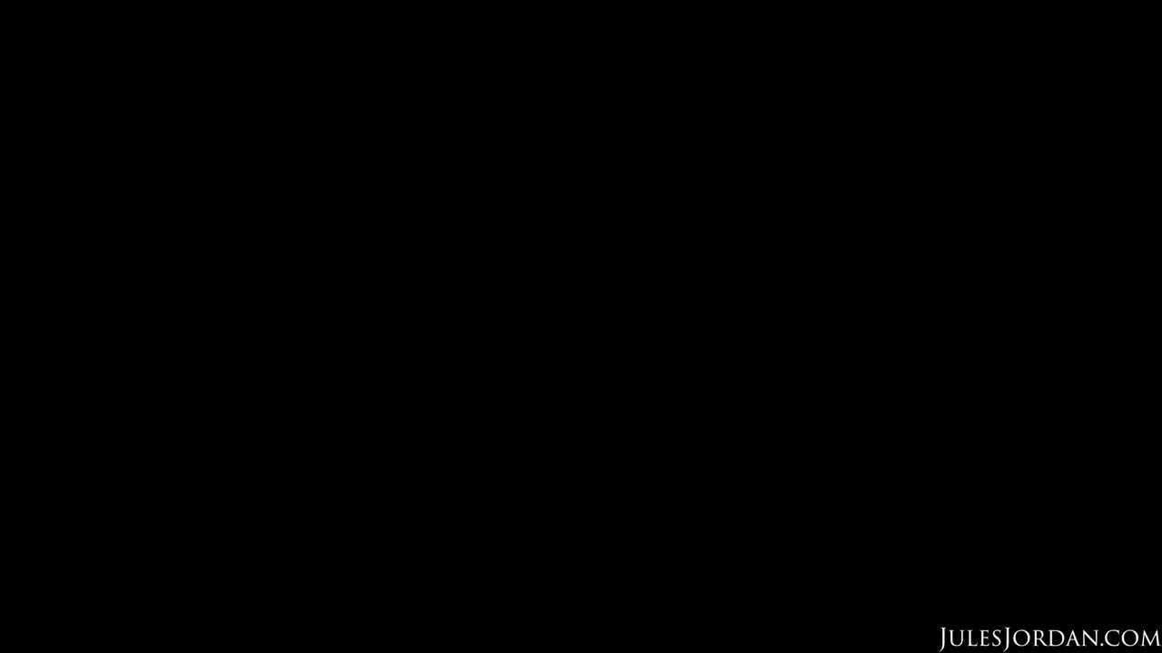 Watch Explosive fusion between pussy and cock Porn Video - ePornSup.