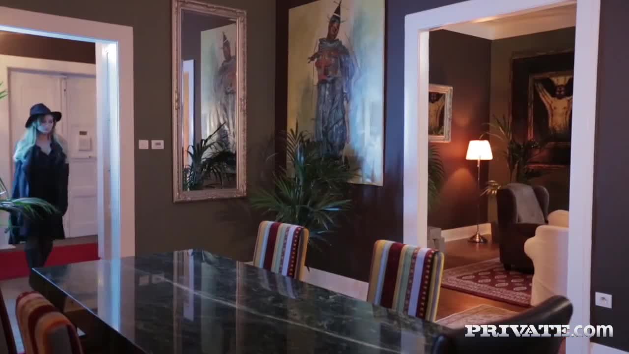 Watch I&#39;ll trade you my gun for your cock Porn Video - ePornSup.