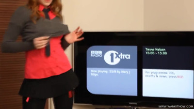 Sexy british redhead gets fingered for you
