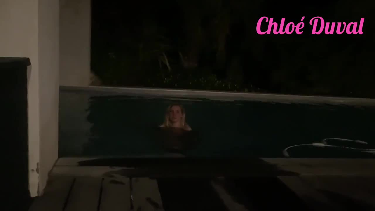 Watch French amateur couple fucking on the terrace Porn Video - ePornSup.