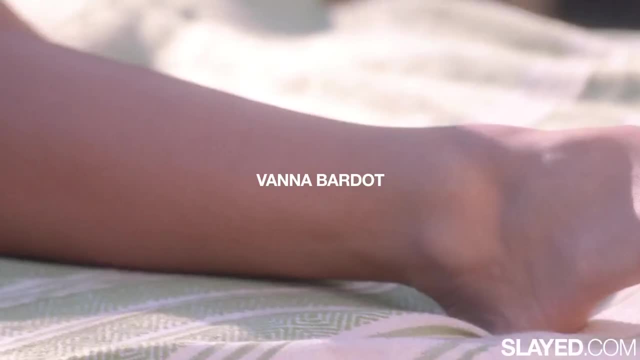 Watch Admiring her juicy pussy Porn Video - ePornSup.