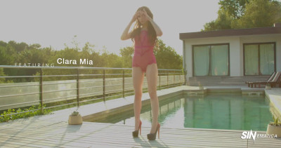 Intense anal with young French Suicide Girl Clara Mia