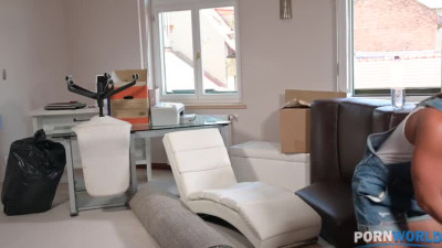 Italian brunette babe getting fucked in the middle of the move