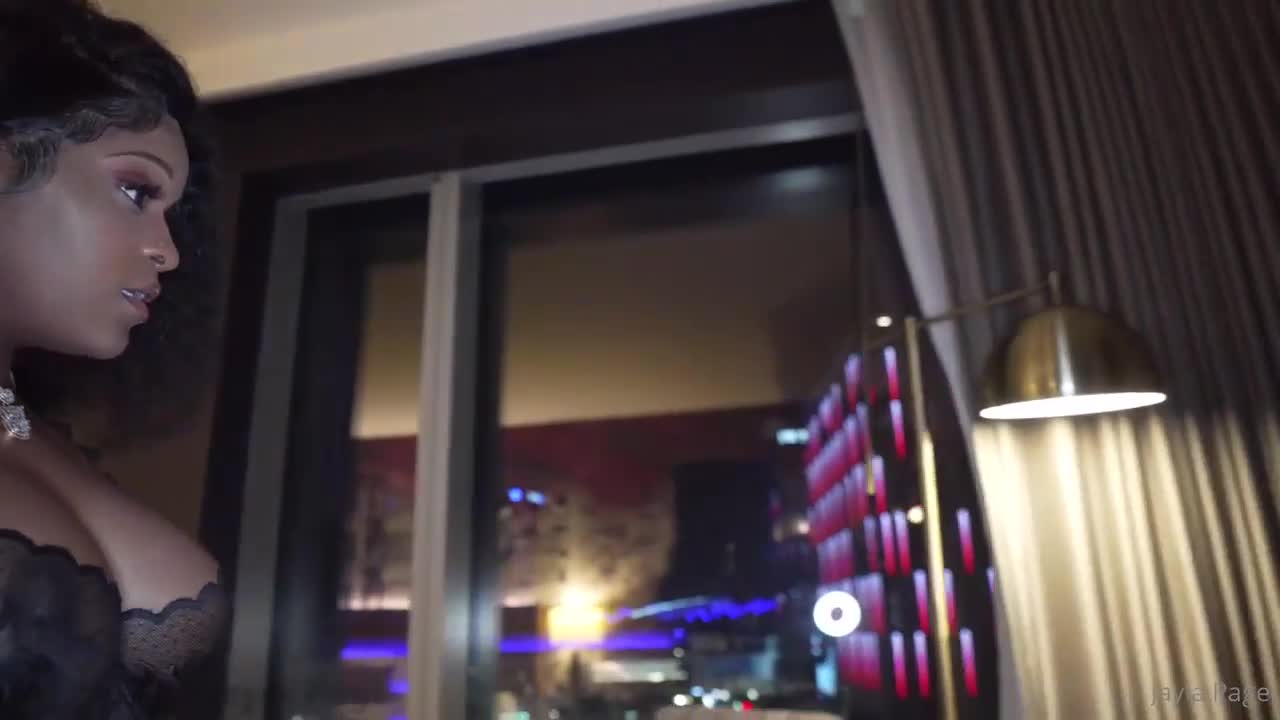 Watch Enjoying the curves of Jayla Page Porn Video - ePornSup.