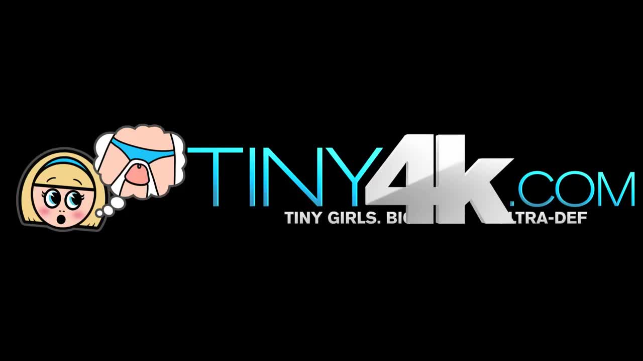 Watch Gianna is a tiny spinner who loves dick Porn Video - ePornSup.