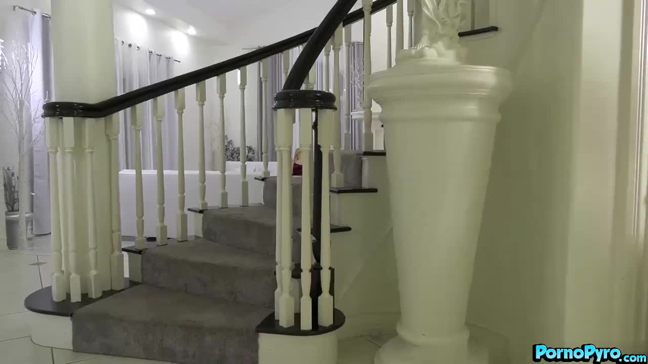 Watch Aaliyah Love & Lilly Bell Interracial Stepmom & Daughter Porn Video - ePornSup.