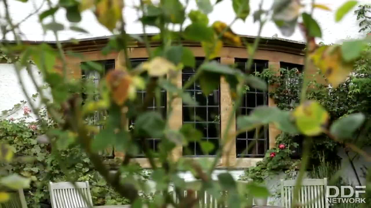 Watch Follando con milf tetona durante la fiesta Porn Video - ePornSup.