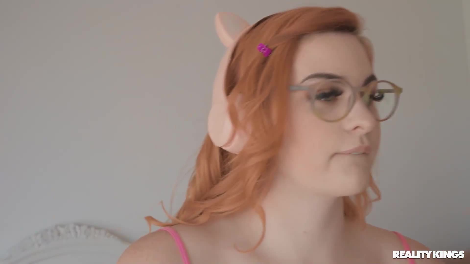 Watch Game On: The Gamer Girl's Naughty Playtime With Potro De Bilbao Porn Video - ePornSup.