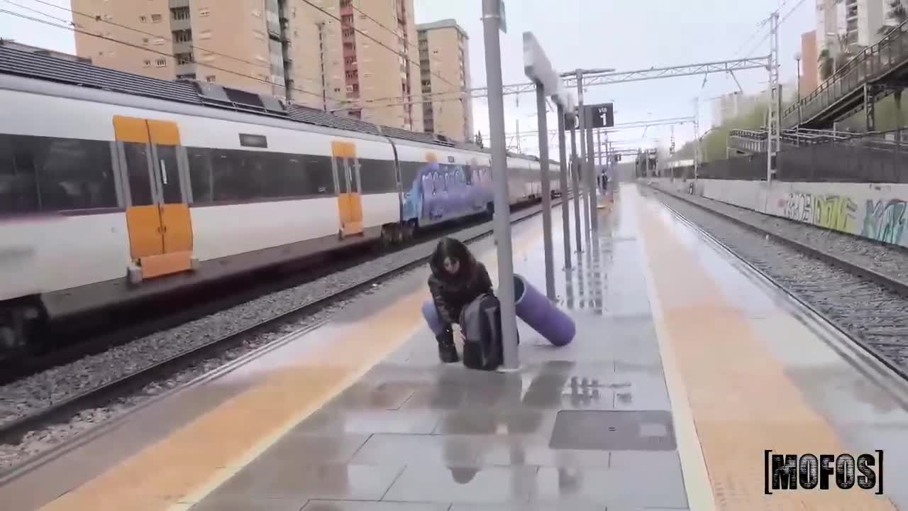 Watch Morenaza prueba la polla de Jordi ENP Porn Video - ePornSup.
