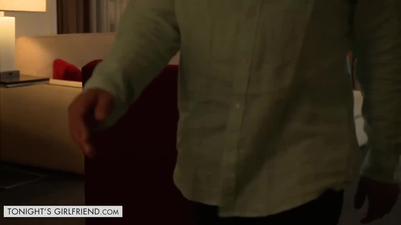Watch Audrey Miles - Tonight's Girlfriend-(Audrey Miles gives client the girlfriend experience) Porn Video - ePornSup.