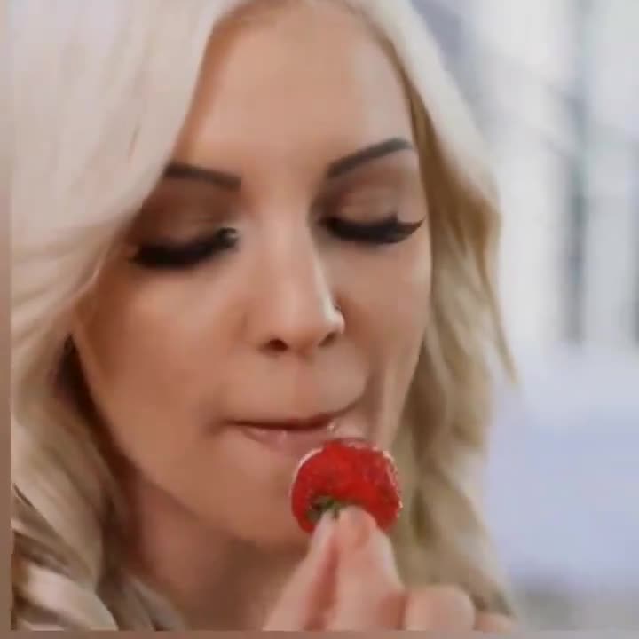Watch Blonde milf fucking Porn Video - ePornSup.