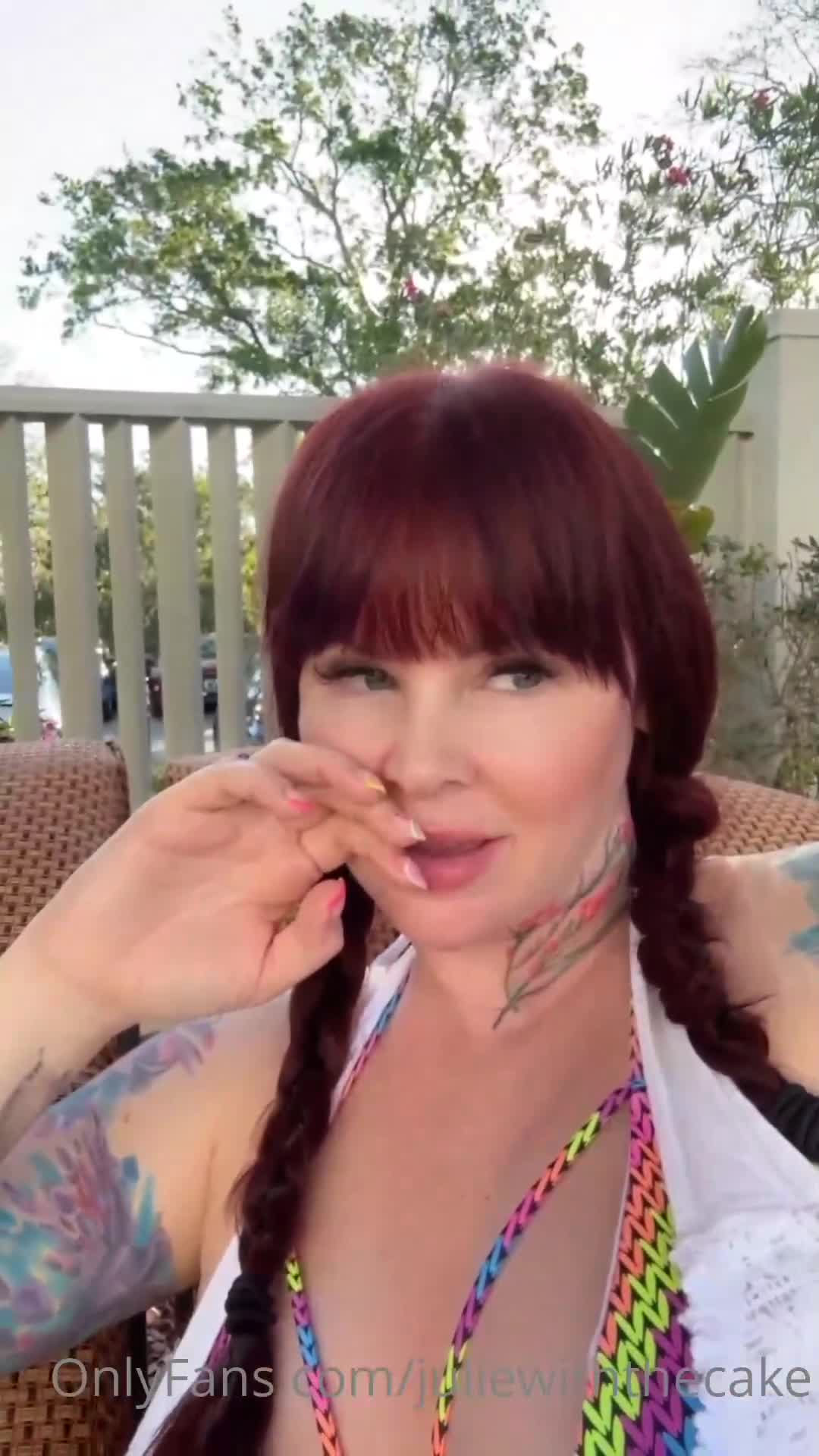 Watch Julie fucks her neighbour&#39;s husband Porn Video - ePornSup.