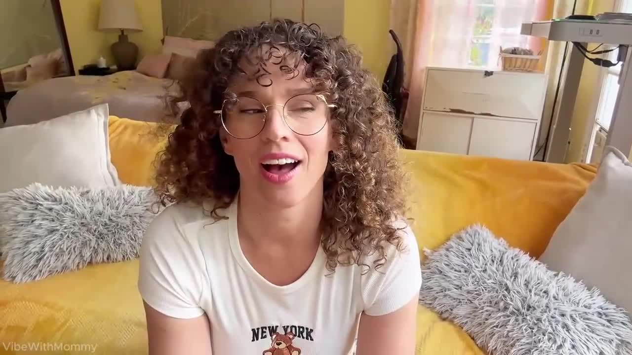 Watch Stepmom fucks her Stepson and his Best friend Porn Video - ePornSup.