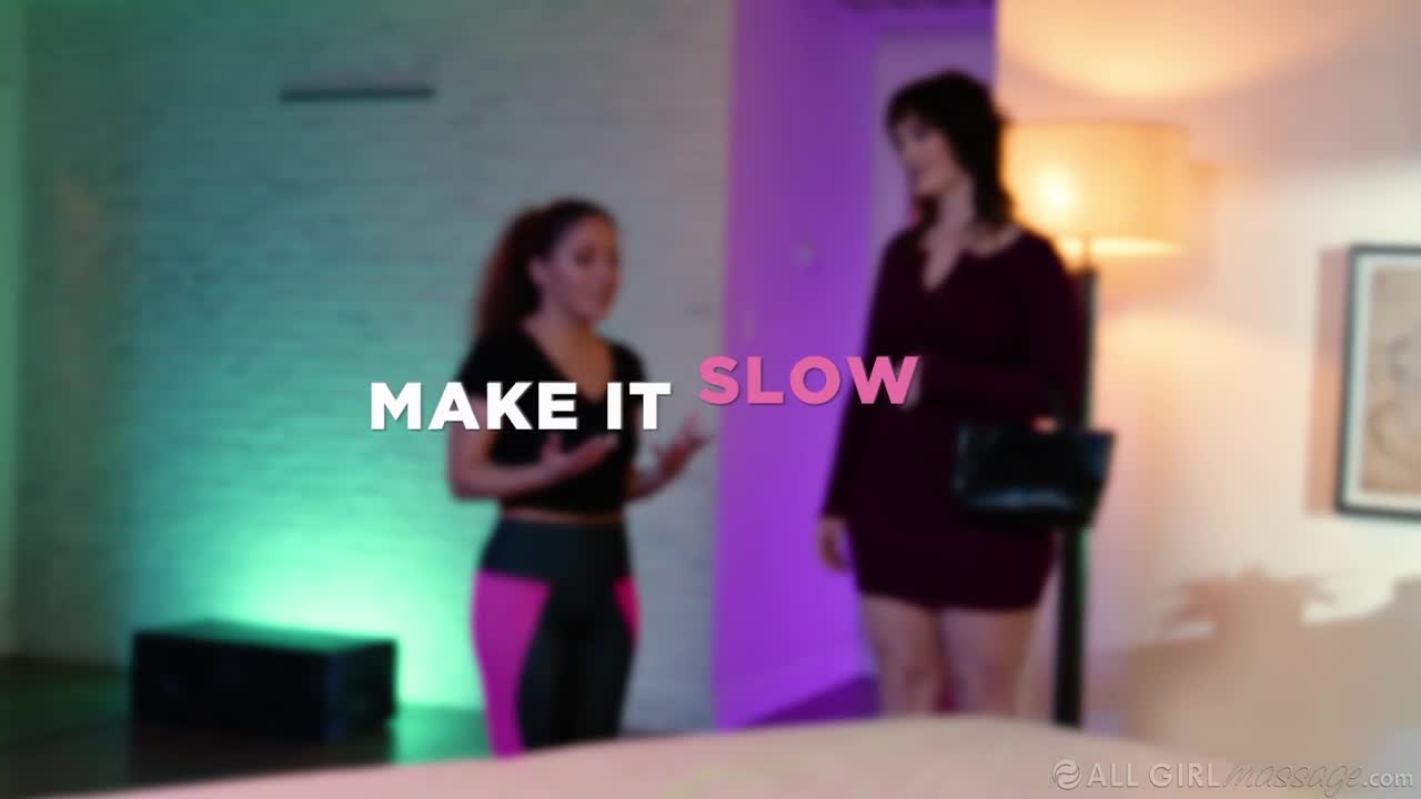Watch Siri Dahl scissoring Porn Video - ePornSup.
