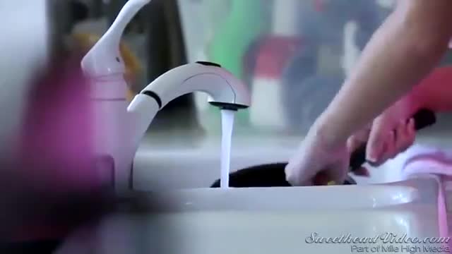 Watch Dana fucks Maddy Porn Video - ePornSup.
